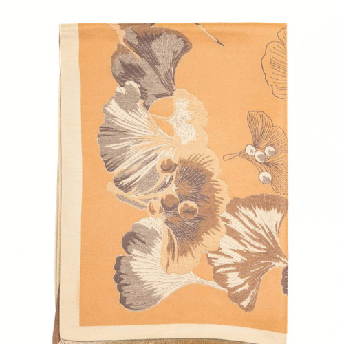 Anubis Vintage Clothing Elegant Floral Wool Blend Shawl